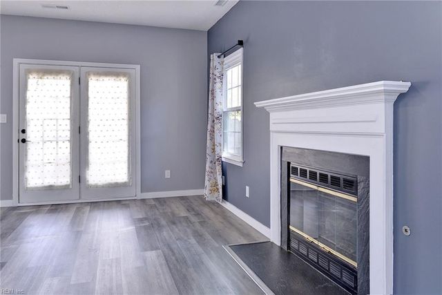 1596 Willow CV, Newport News, VA 23602
