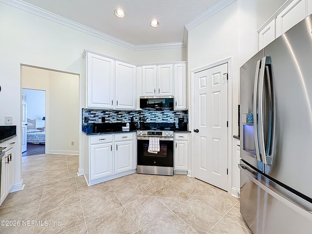 1877 MEDINAH Lane, Green Cove Springs, FL 32043