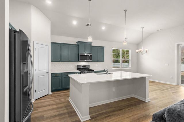 1016 Chester Glen Ct., Myrtle Beach, SC 29579