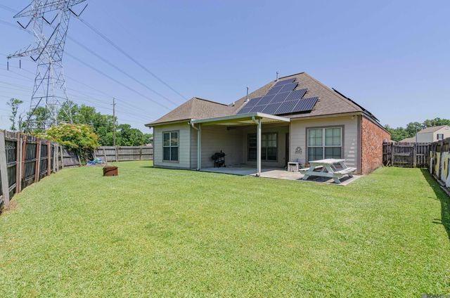 11376 Rossow Ct, Denham Springs, LA 70726