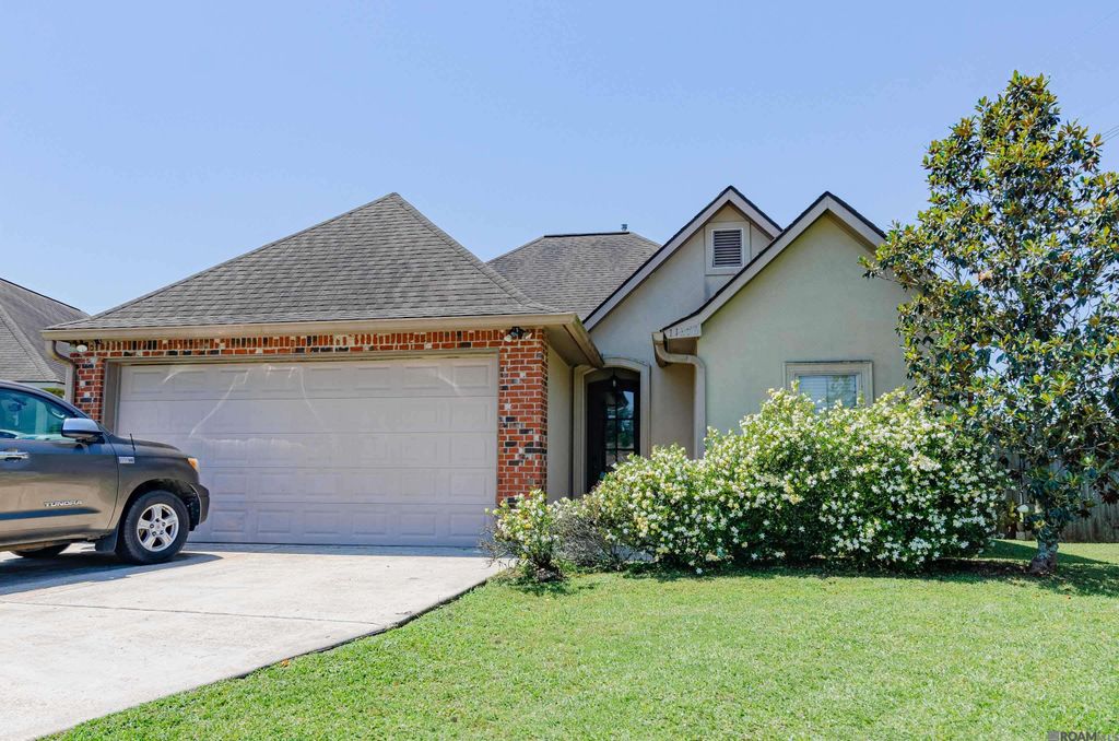 11376 Rossow Ct, Denham Springs, LA 70726
