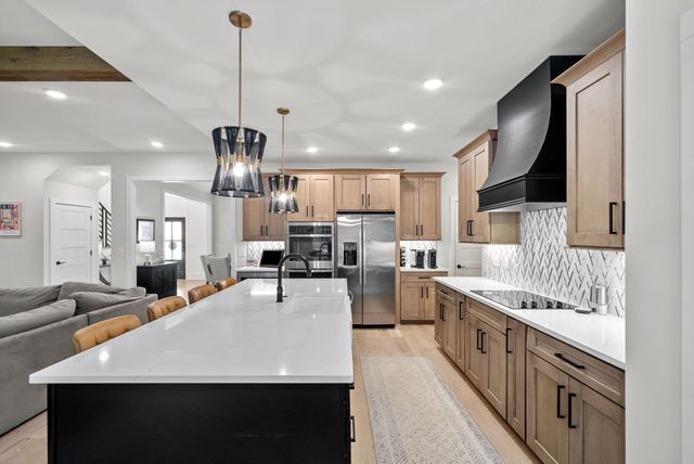 125 DENTON CT, Clarksville, TN 37043