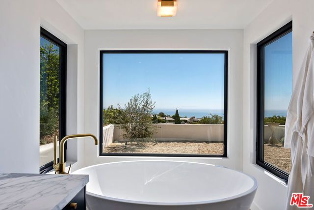 3616 Shoreheights Drive, Malibu, CA 90265