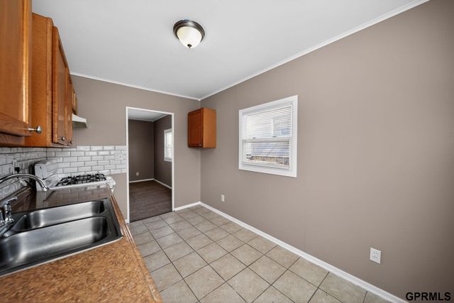 6939 Hamilton Street, Omaha, NE 68132