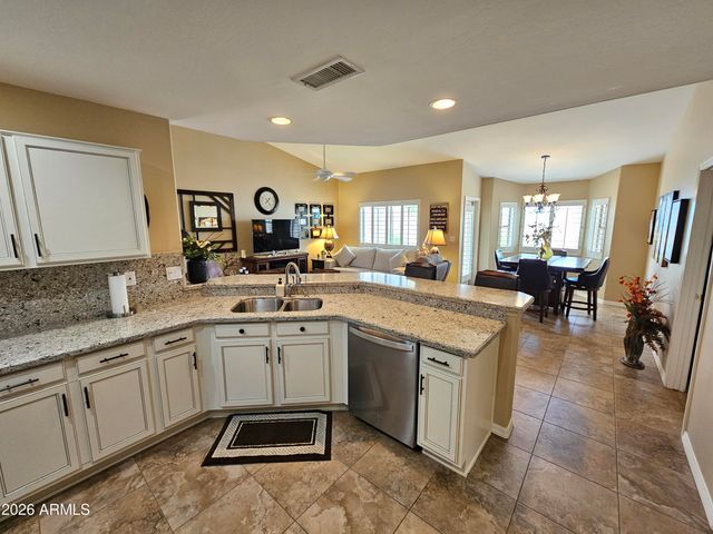5830 E MCKELLIPS Road 94, Mesa, AZ 85215
