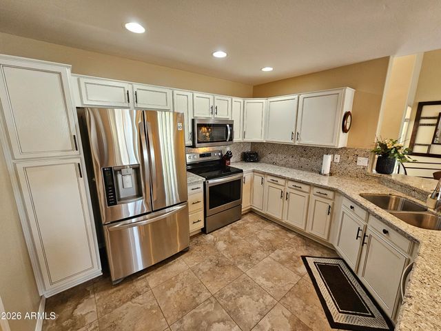 5830 E MCKELLIPS Road 94, Mesa, AZ 85215