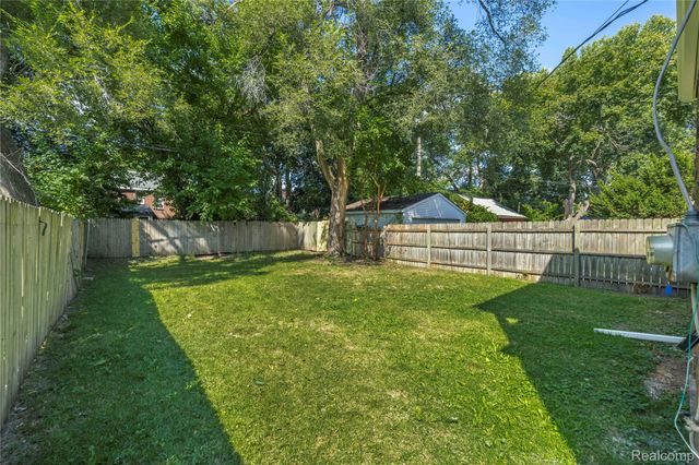 16549 Washburn Street, Detroit, MI 48221