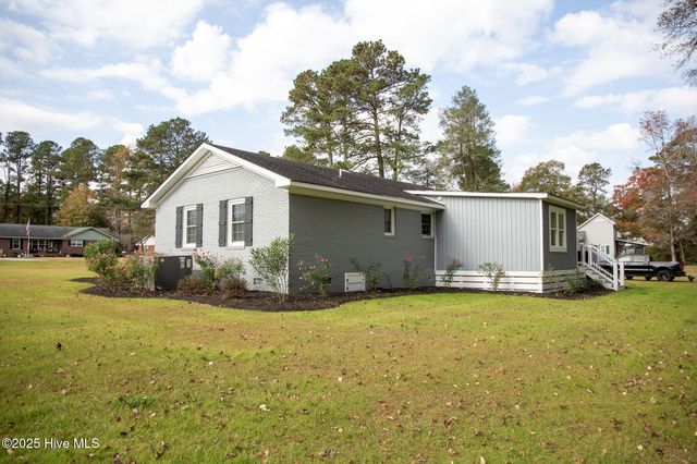 316 Old Lumberton Road, Whiteville, NC 28472
