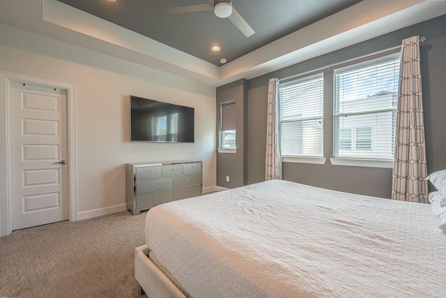 2721 Clinton Drive, Houston, TX 77020