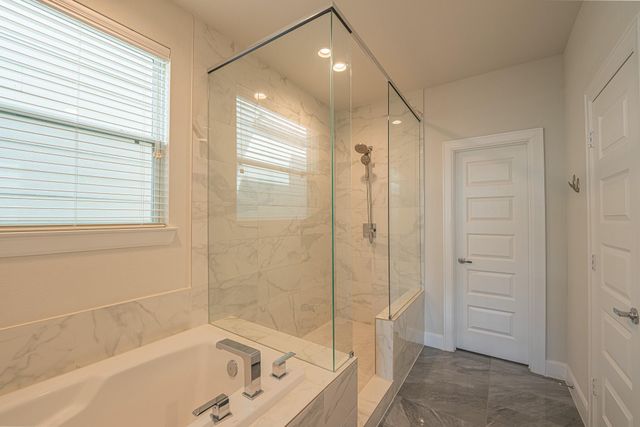 2721 Clinton Drive, Houston, TX 77020