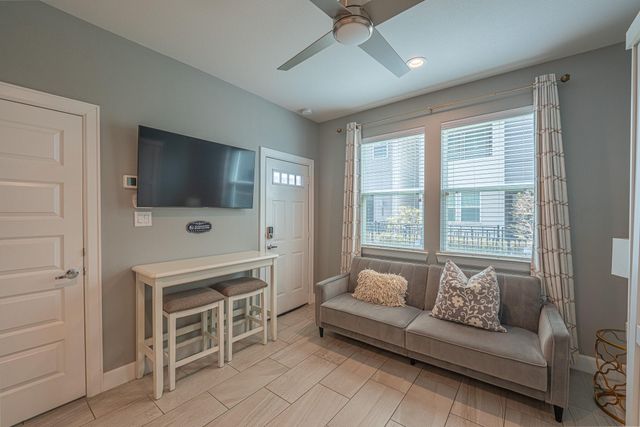 2721 Clinton Drive, Houston, TX 77020