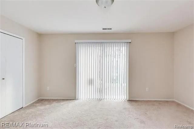 23314 N Dixboro Road, South Lyon, MI 48178