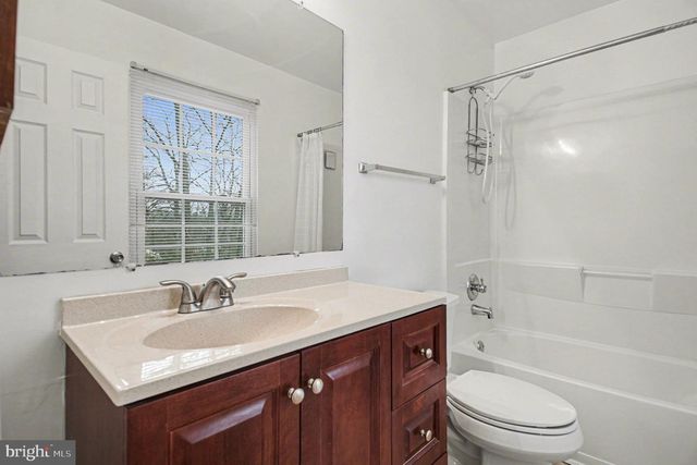 211 WIND RIDGE DR, Stafford, VA 22554