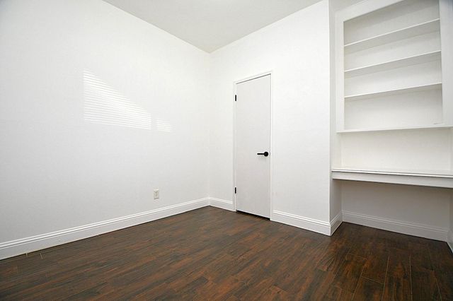 2203 Briarview Drive, Houston, TX 77077