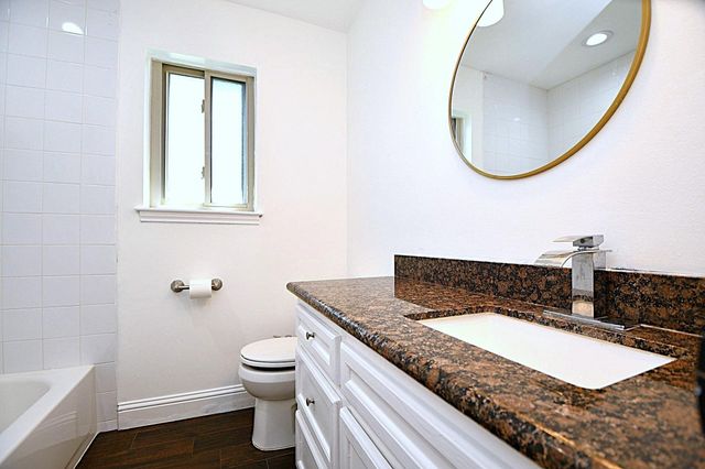 2203 Briarview Drive, Houston, TX 77077