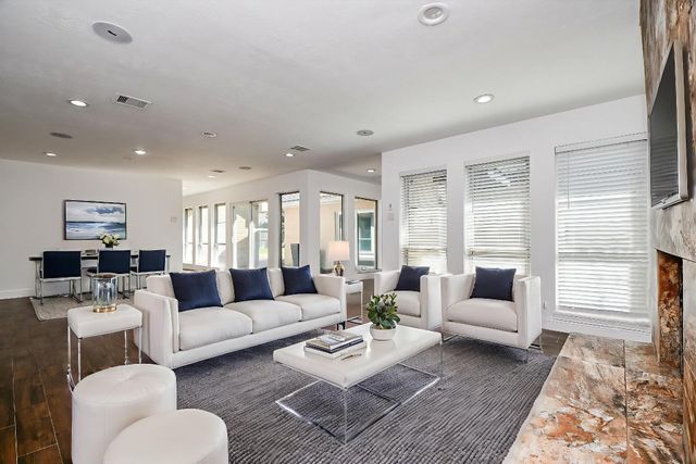 2203 Briarview Drive, Houston, TX 77077