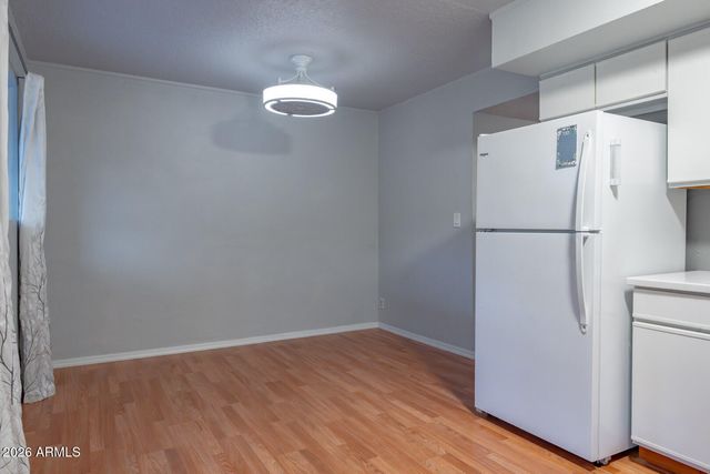 5365 N Black Cyn Highway, Phoenix, AZ 85015