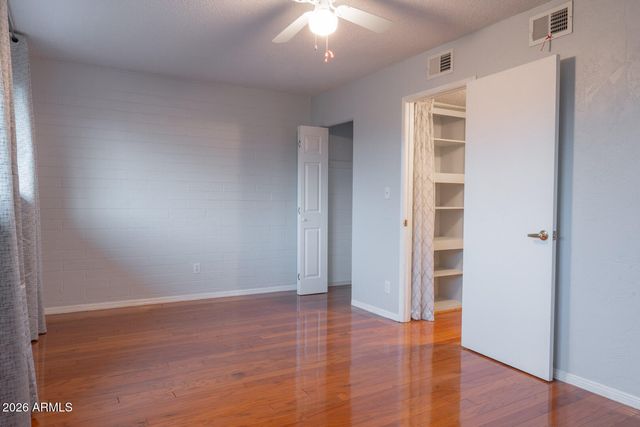 5365 N Black Cyn Highway, Phoenix, AZ 85015