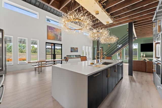 2743 Bobville, Montgomery, TX 77316