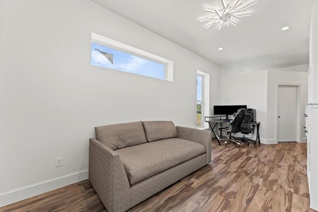 2743 Bobville, Montgomery, TX 77316