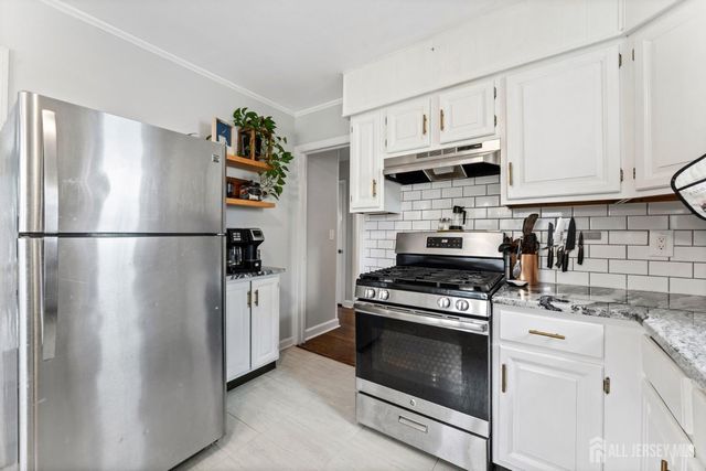 151 Harris Avenue, Middlesex, NJ 08846