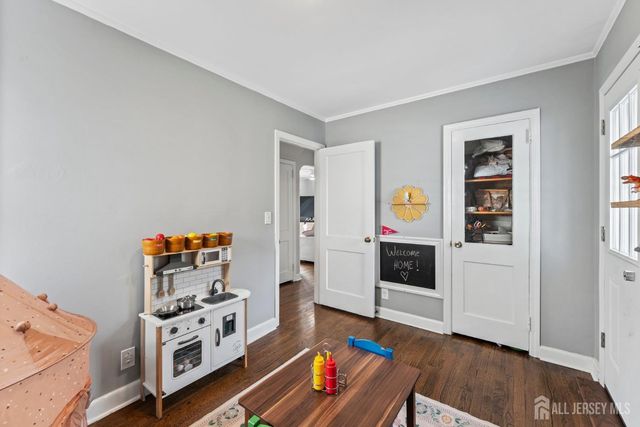 151 Harris Avenue, Middlesex, NJ 08846
