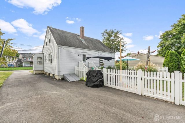 151 Harris Avenue, Middlesex, NJ 08846