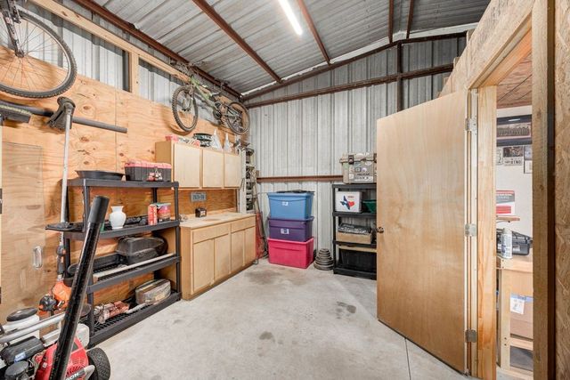 152 Summers Lane, Alice, TX 78332