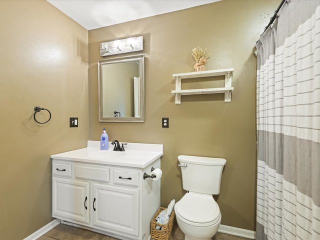 207 Coronado Boulevard, Loves Park, IL 61111