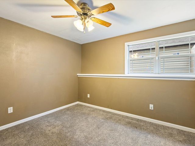 207 Coronado Boulevard, Loves Park, IL 61111