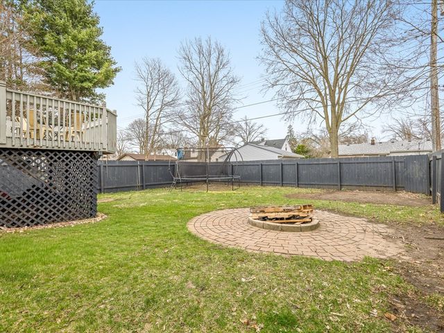 207 Coronado Boulevard, Loves Park, IL 61111