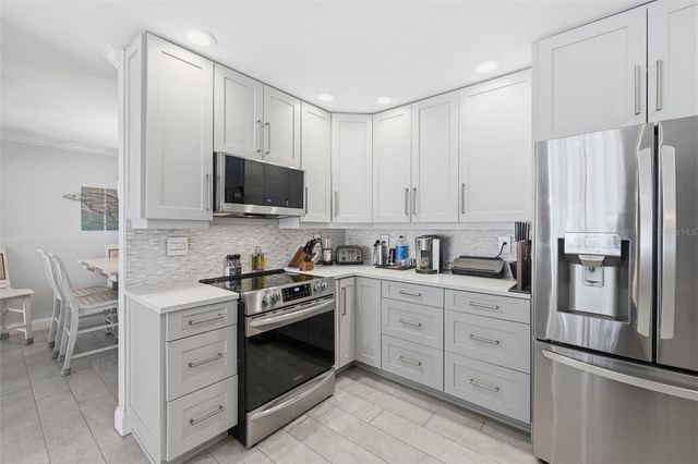 2240 WILLOWBROOK DRIVE, Clearwater, FL 33764