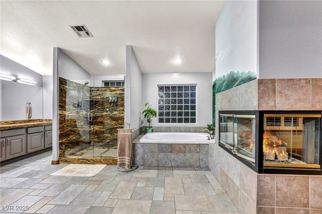 9770 West El Campo Grande Avenue, Las Vegas, NV 89149