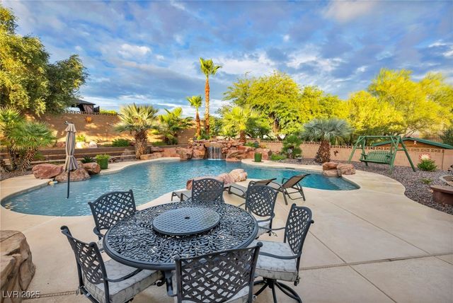 9770 West El Campo Grande Avenue, Las Vegas, NV 89149