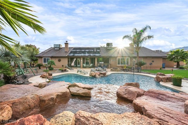 9770 West El Campo Grande Avenue, Las Vegas, NV 89149