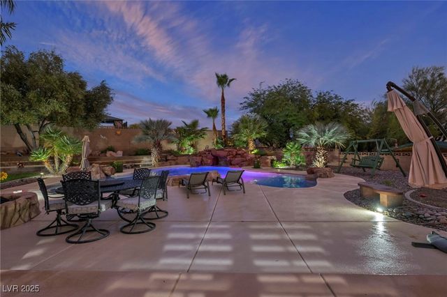 9770 West El Campo Grande Avenue, Las Vegas, NV 89149