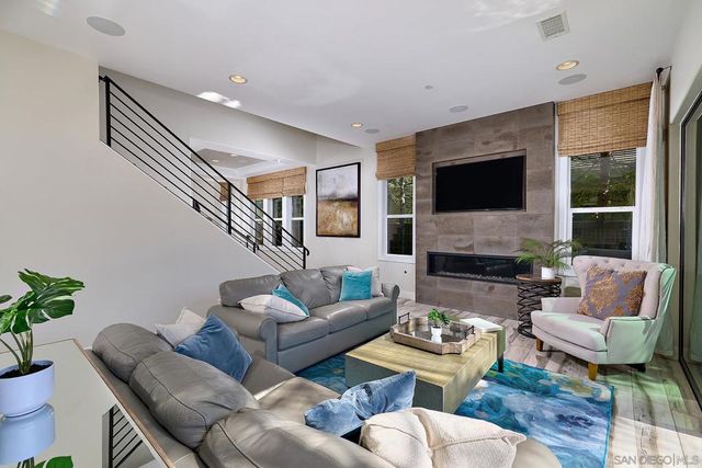 4843 Nelson Ct, Carlsbad, CA 92010