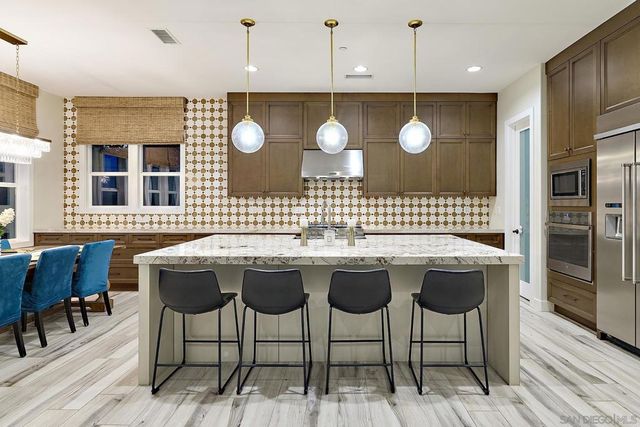 4843 Nelson Ct, Carlsbad, CA 92010