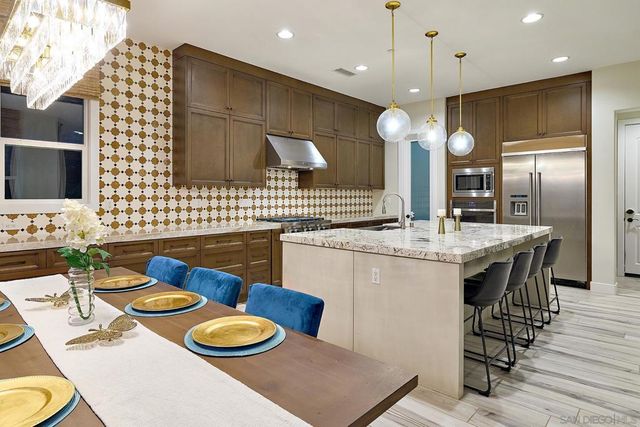 4843 Nelson Ct, Carlsbad, CA 92010