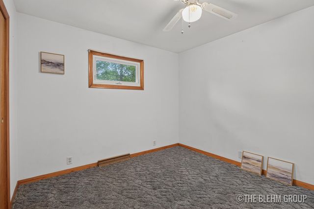 15121 Roberts Shore Drive, Constantine, MI 49042