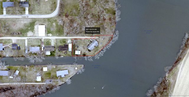 15121 Roberts Shore Drive, Constantine, MI 49042