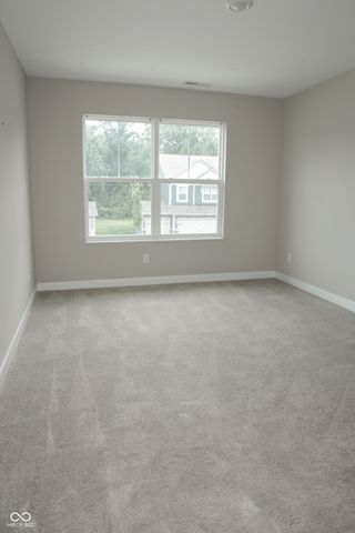 2135 Bauer Creek, Whitestown, IN 46075