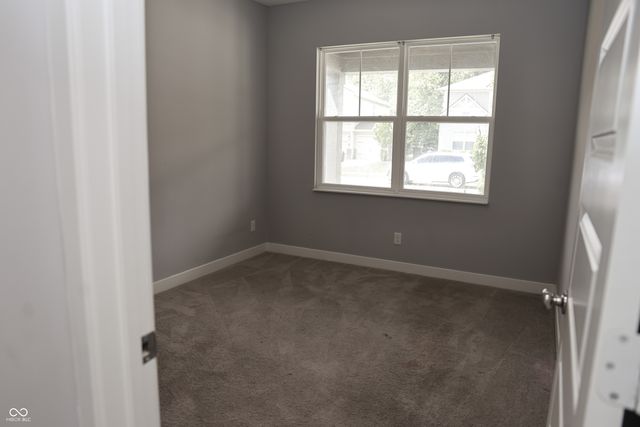 2135 Bauer Creek, Whitestown, IN 46075