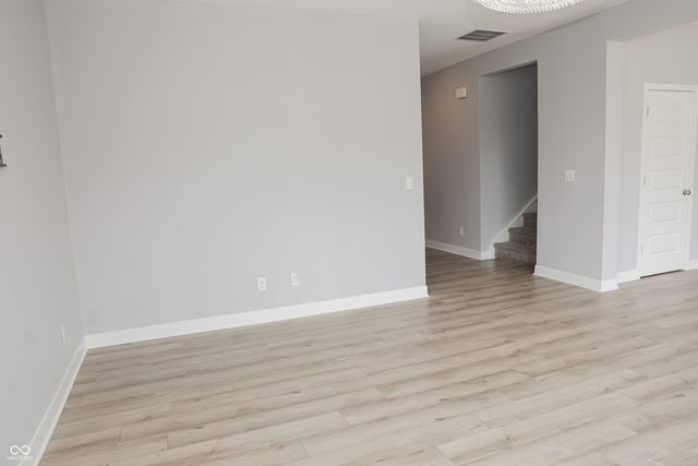 2135 Bauer Creek, Whitestown, IN 46075