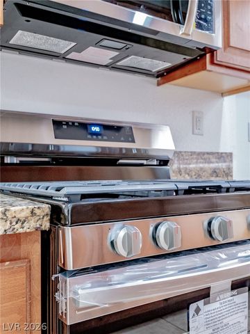 5328 Pendergrass Street, North Las Vegas, NV 89081