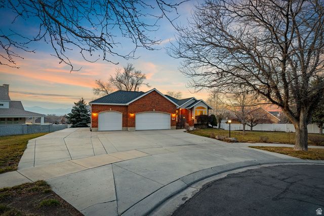 13898 S SUMMERSET CIR, Draper, UT 84020