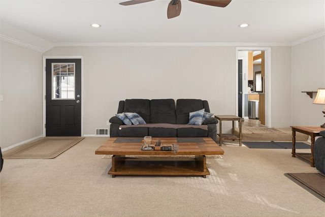 114 Rye Road, Greece, NY 14626