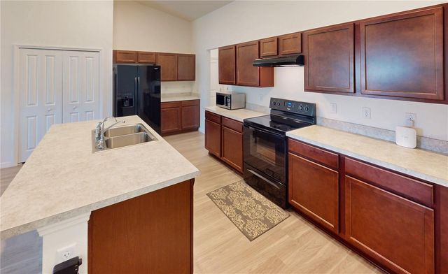 27 LEWISDALE LANE, Palm Coast, FL 32137