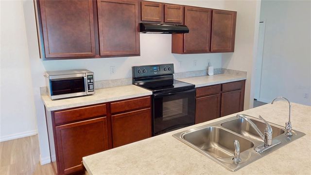 27 LEWISDALE LANE, Palm Coast, FL 32137