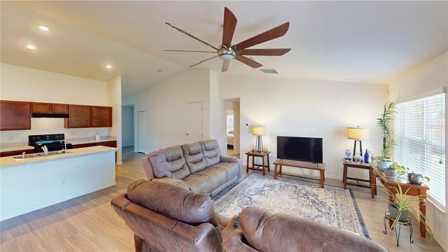 27 LEWISDALE LANE, Palm Coast, FL 32137